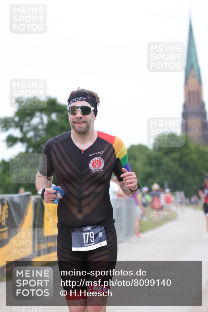 22.06.2025 - Viking Triathlon H.Heesch http://msf.ph/oto/8099140 22.06.2025 15:38:16 Laufen 179, 315 meine-sportfotos.de