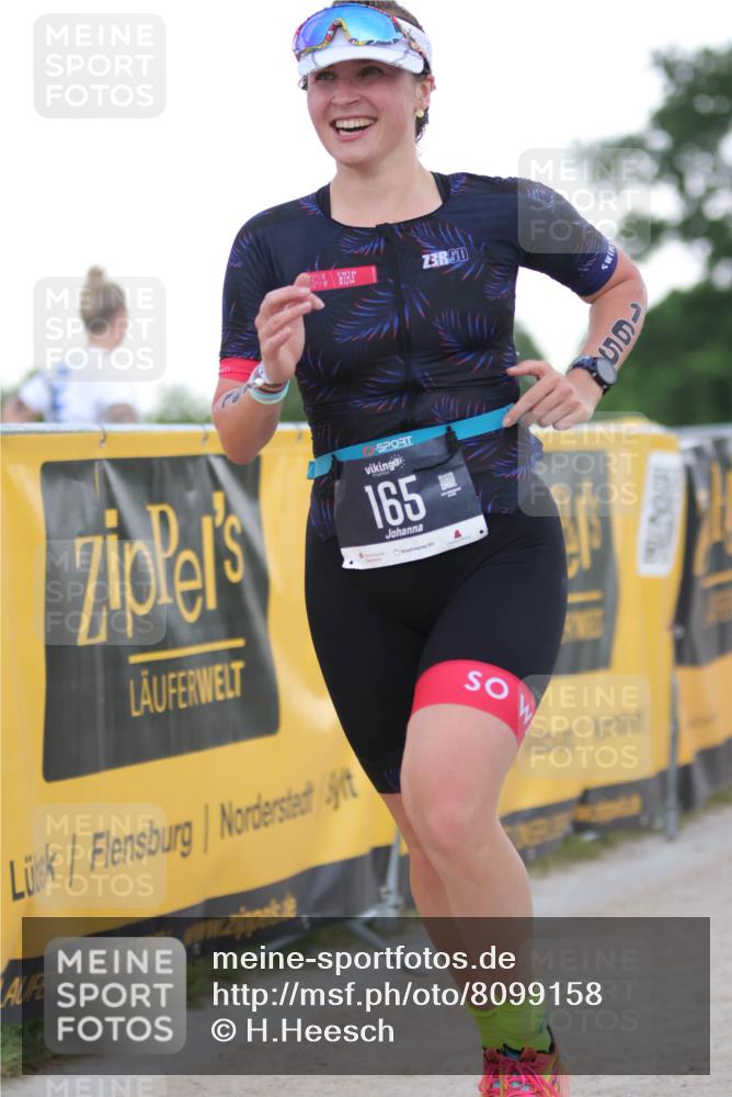 22.06.2025 - Viking Triathlon H.Heesch http://msf.ph/oto/8099158 22.06.2025 16:30:27 Laufen 165 meine-sportfotos.de