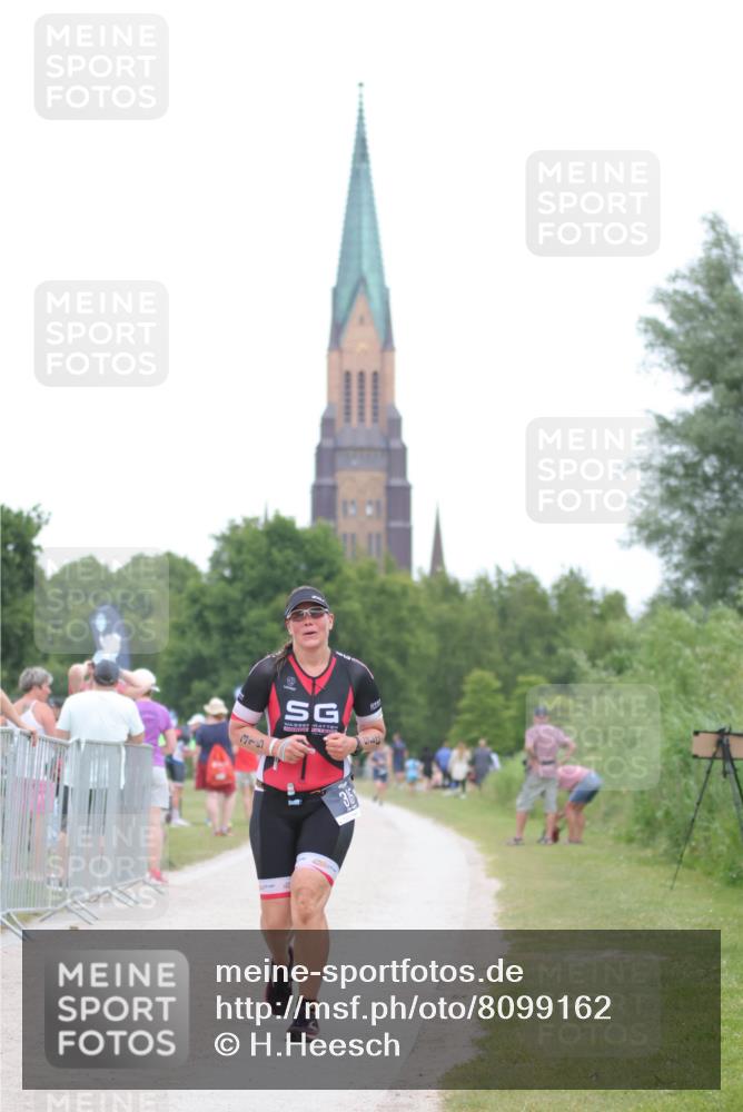 22.06.2025 - Viking Triathlon H.Heesch http://msf.ph/oto/8099162 22.06.2025 15:38:20 Laufen 315 meine-sportfotos.de