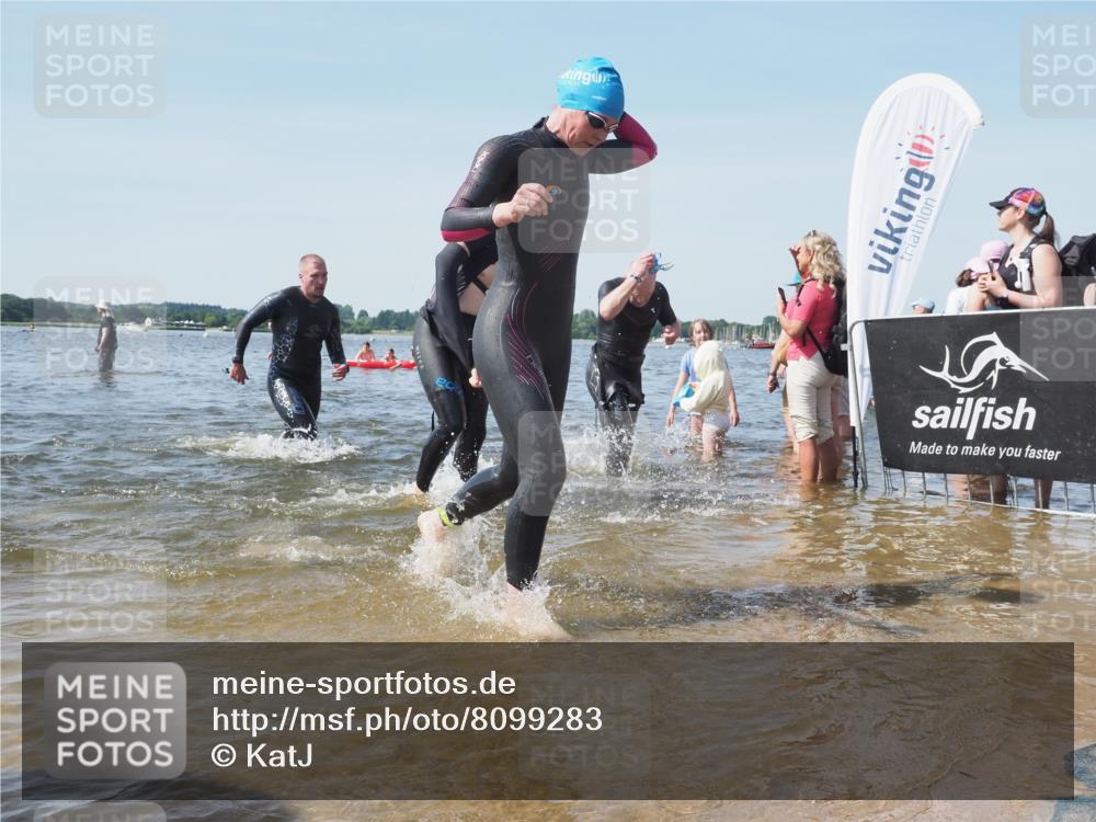22.06.2025 - Viking Triathlon KatJ http://msf.ph/oto/8099283 22.06.2025 10:32:28 Schwimmen 53, 80, 147, 170, 173, 461, 492 meine-sportfotos.de