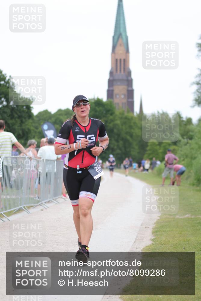 22.06.2025 - Viking Triathlon H.Heesch http://msf.ph/oto/8099286 22.06.2025 15:38:22 Laufen 315 meine-sportfotos.de
