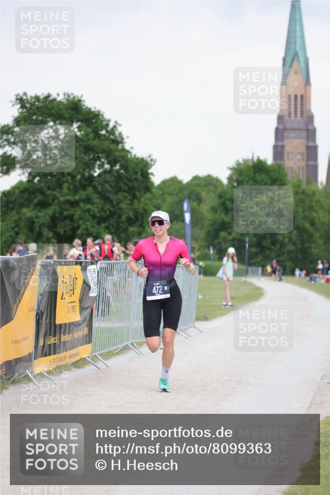 22.06.2025 - Viking Triathlon H.Heesch http://msf.ph/oto/8099363 22.06.2025 16:35:16 Laufen 472 meine-sportfotos.de