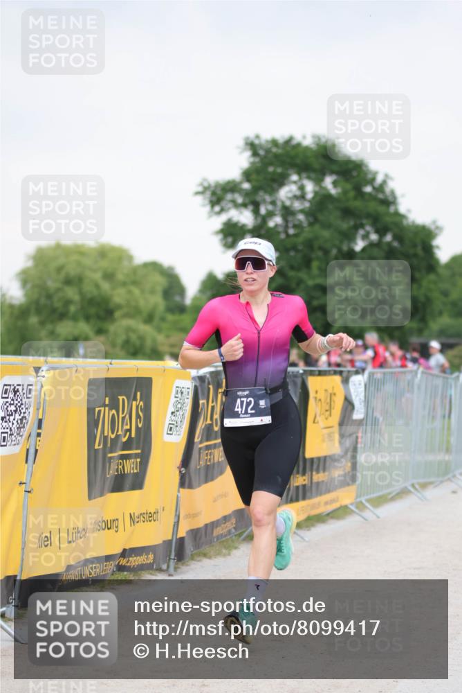22.06.2025 - Viking Triathlon H.Heesch http://msf.ph/oto/8099417 22.06.2025 16:35:17 Laufen 472 meine-sportfotos.de