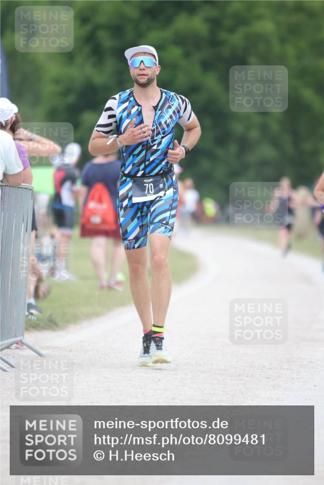 22.06.2025 - Viking Triathlon H.Heesch http://msf.ph/oto/8099481 22.06.2025 15:38:44 Laufen 70, 194 meine-sportfotos.de