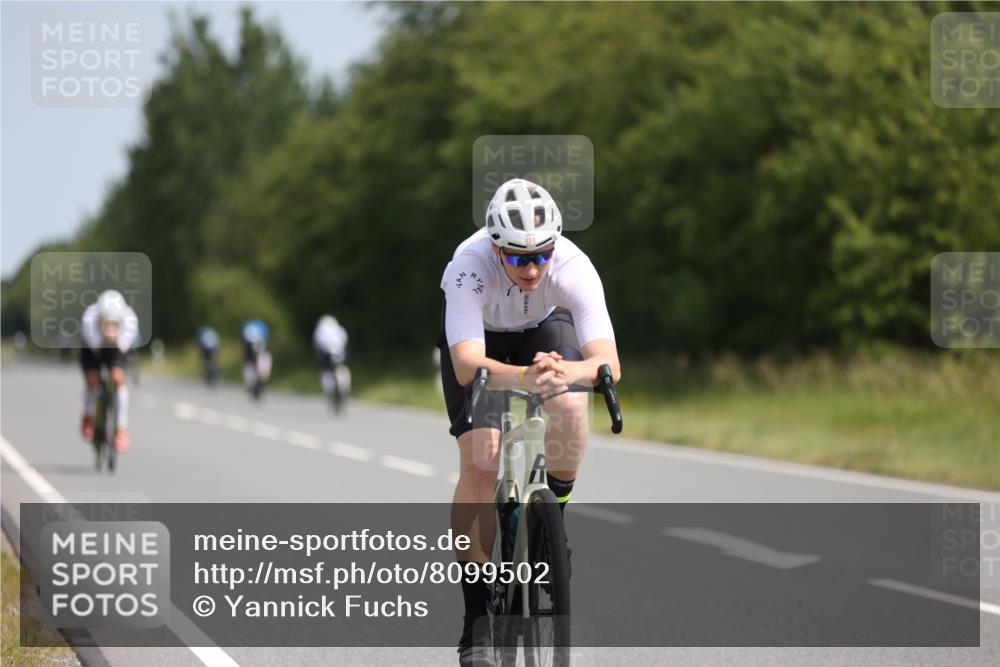22.06.2025 - Viking Triathlon Yannick Fuchs http://msf.ph/oto/8099502 22.06.2025 11:24:01 Radfahren 436, 474, 658 meine-sportfotos.de