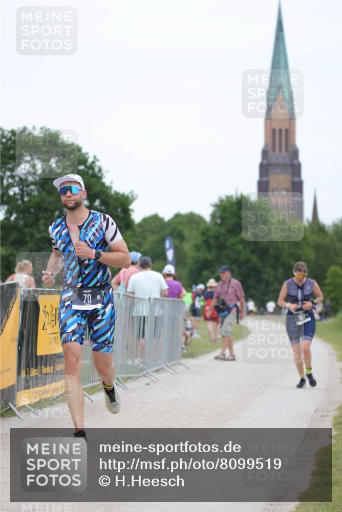 22.06.2025 - Viking Triathlon H.Heesch http://msf.ph/oto/8099519 22.06.2025 15:38:49 Laufen 70, 362 meine-sportfotos.de