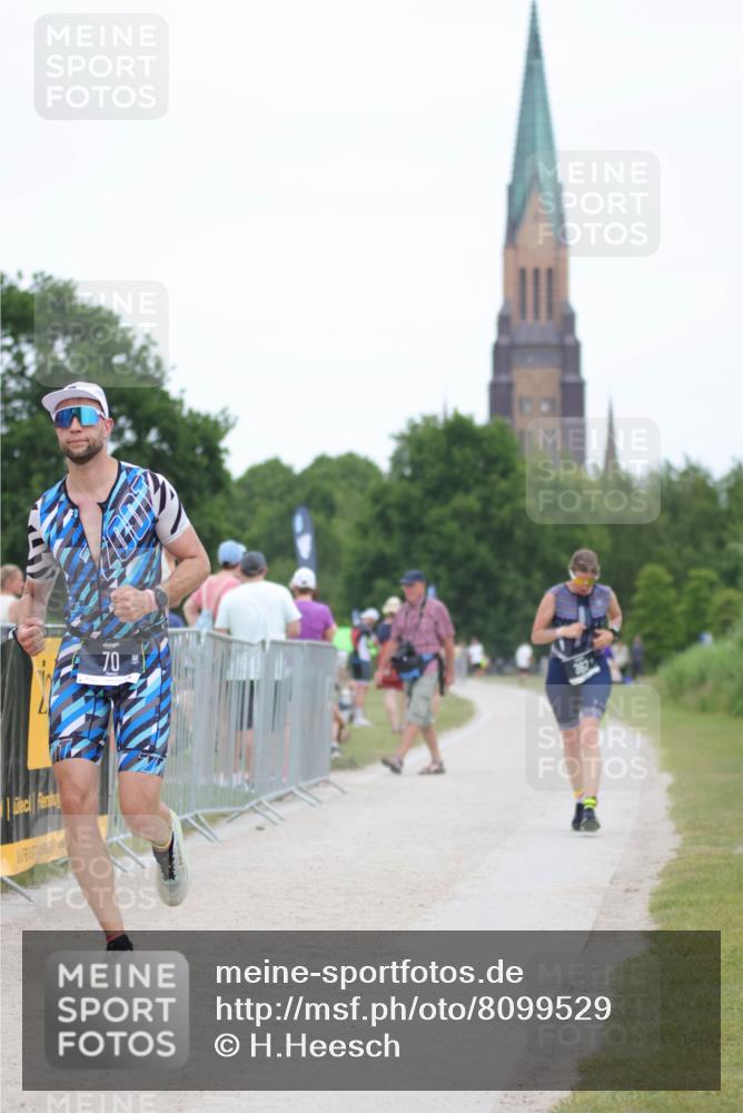 22.06.2025 - Viking Triathlon H.Heesch http://msf.ph/oto/8099529 22.06.2025 15:38:49 Laufen 70, 362 meine-sportfotos.de