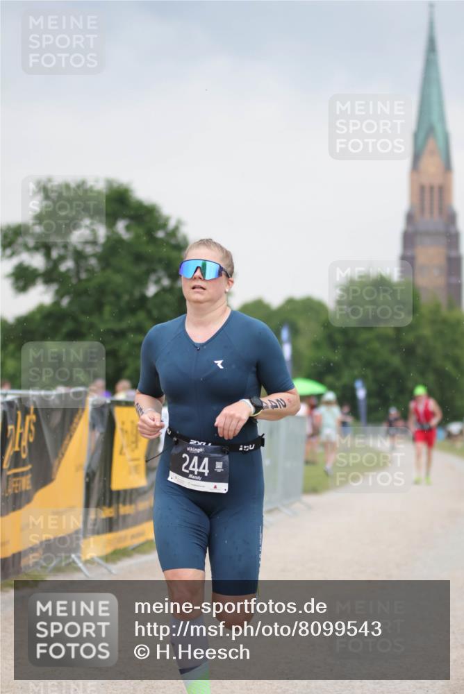 22.06.2025 - Viking Triathlon H.Heesch http://msf.ph/oto/8099543 22.06.2025 16:36:08 Laufen 244 meine-sportfotos.de