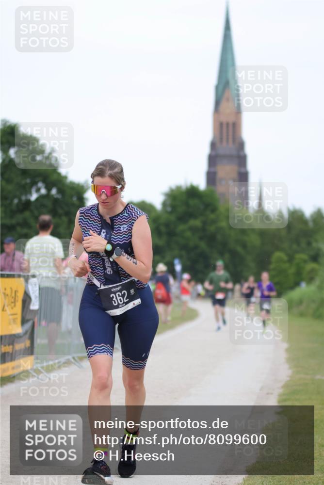 22.06.2025 - Viking Triathlon H.Heesch http://msf.ph/oto/8099600 22.06.2025 15:38:54 Laufen 70, 362 meine-sportfotos.de