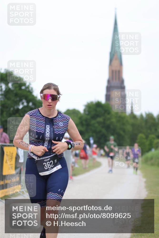 22.06.2025 - Viking Triathlon H.Heesch http://msf.ph/oto/8099625 22.06.2025 15:38:55 Laufen 70, 362 meine-sportfotos.de