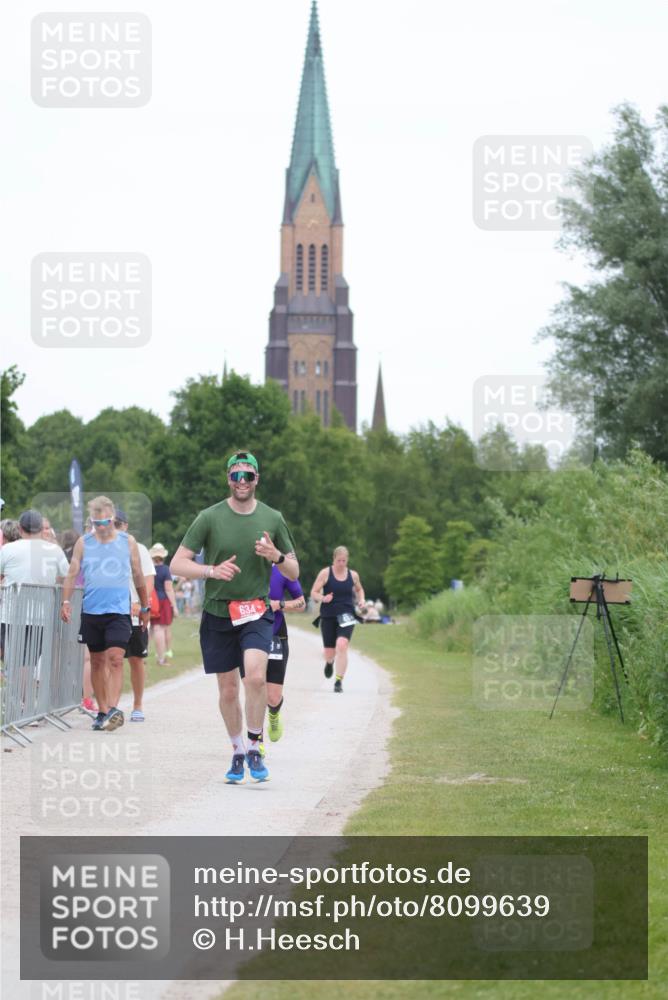 22.06.2025 - Viking Triathlon H.Heesch http://msf.ph/oto/8099639 22.06.2025 15:39:02 Laufen 243, 634 meine-sportfotos.de