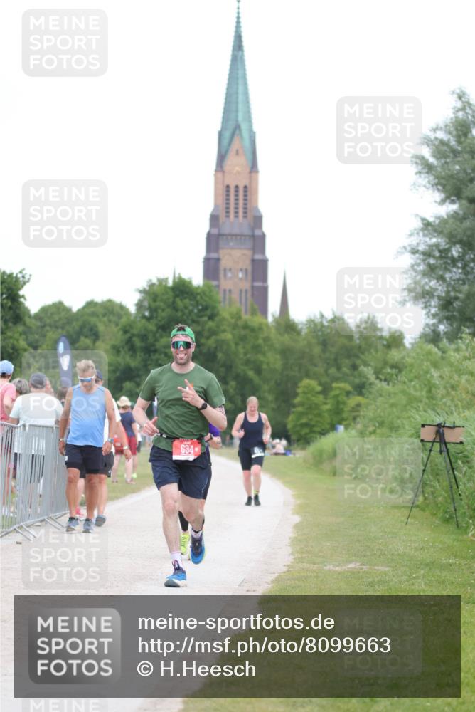 22.06.2025 - Viking Triathlon H.Heesch http://msf.ph/oto/8099663 22.06.2025 15:39:02 Laufen 243, 634 meine-sportfotos.de