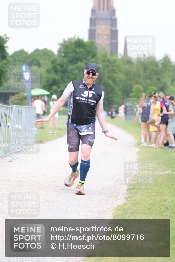 22.06.2025 - Viking Triathlon H.Heesch http://msf.ph/oto/8099716 22.06.2025 16:36:24 Laufen 48, 160 meine-sportfotos.de