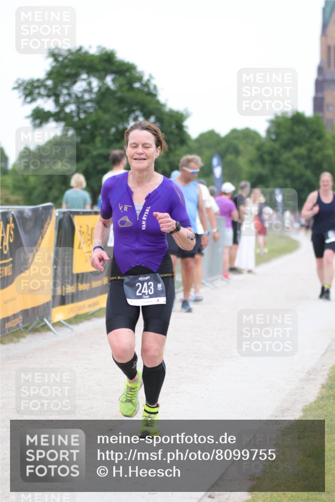 22.06.2025 - Viking Triathlon H.Heesch http://msf.ph/oto/8099755 22.06.2025 15:39:07 Laufen 243, 475, 634 meine-sportfotos.de