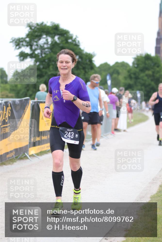 22.06.2025 - Viking Triathlon H.Heesch http://msf.ph/oto/8099762 22.06.2025 15:39:07 Laufen 243, 475, 634 meine-sportfotos.de