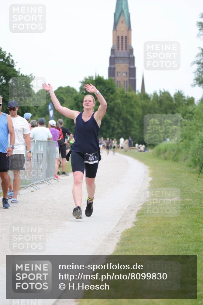 22.06.2025 - Viking Triathlon H.Heesch http://msf.ph/oto/8099830 22.06.2025 15:39:09 Laufen 243, 475, 634 meine-sportfotos.de
