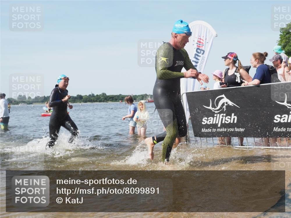 22.06.2025 - Viking Triathlon KatJ http://msf.ph/oto/8099891 22.06.2025 10:32:49 Schwimmen 113, 208, 278, 287, 554 meine-sportfotos.de