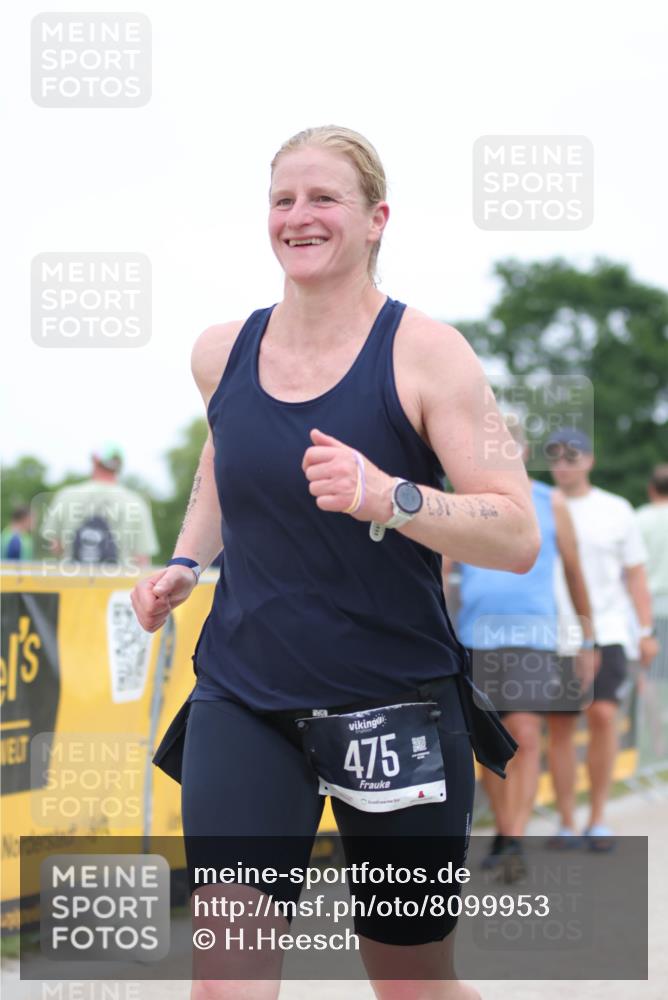 22.06.2025 - Viking Triathlon H.Heesch http://msf.ph/oto/8099953 22.06.2025 15:39:12 Laufen 243, 475 meine-sportfotos.de
