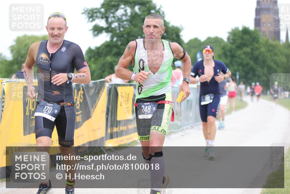 22.06.2025 - Viking Triathlon H.Heesch http://msf.ph/oto/8100018 22.06.2025 15:39:41 Laufen 31, 170, 180, 248 meine-sportfotos.de
