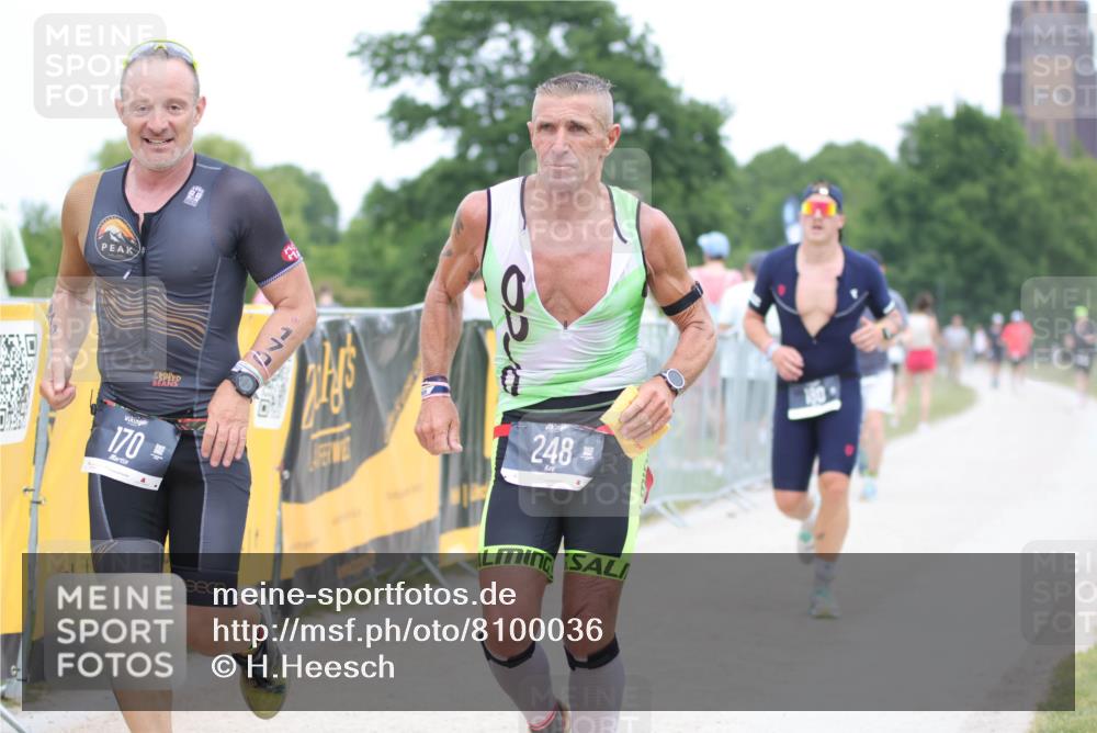 22.06.2025 - Viking Triathlon H.Heesch http://msf.ph/oto/8100036 22.06.2025 15:39:41 Laufen 31, 170, 180, 248 meine-sportfotos.de