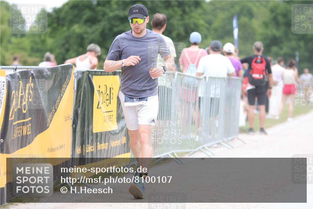 22.06.2025 - Viking Triathlon H.Heesch http://msf.ph/oto/8100107 22.06.2025 15:39:44 Laufen 31, 170, 180, 248 meine-sportfotos.de