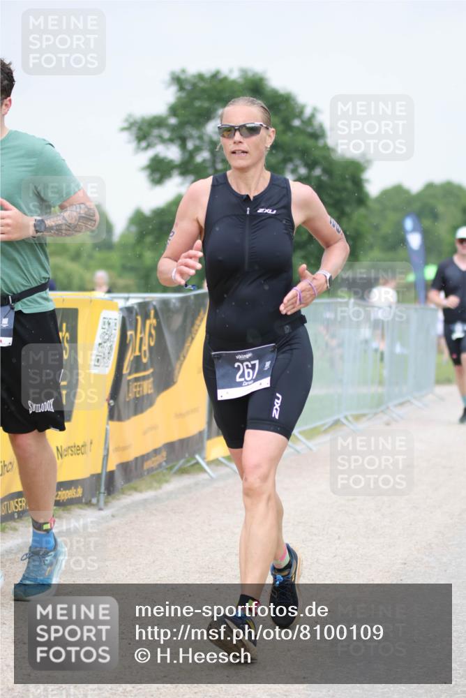 22.06.2025 - Viking Triathlon H.Heesch http://msf.ph/oto/8100109 22.06.2025 16:36:41 Laufen 69, 267, 305 meine-sportfotos.de