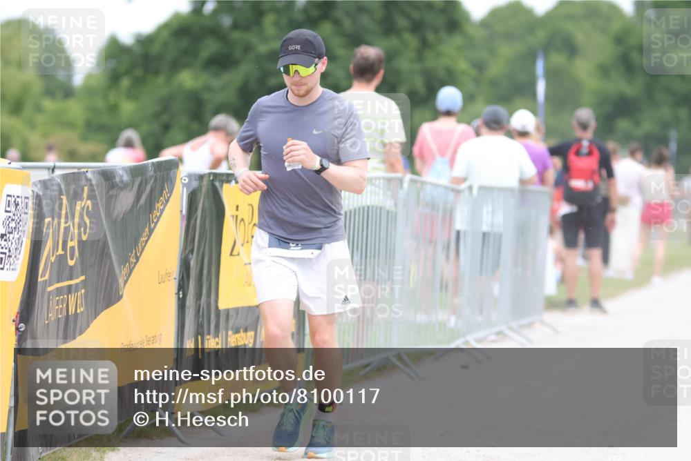22.06.2025 - Viking Triathlon H.Heesch http://msf.ph/oto/8100117 22.06.2025 15:39:45 Laufen 31, 170, 180, 248 meine-sportfotos.de