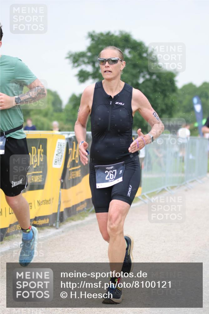 22.06.2025 - Viking Triathlon H.Heesch http://msf.ph/oto/8100121 22.06.2025 16:36:41 Laufen 69, 267, 305 meine-sportfotos.de