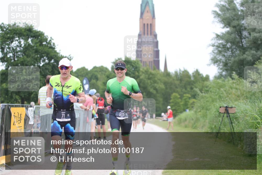 22.06.2025 - Viking Triathlon H.Heesch http://msf.ph/oto/8100187 22.06.2025 15:41:14 Laufen 71, 505 meine-sportfotos.de