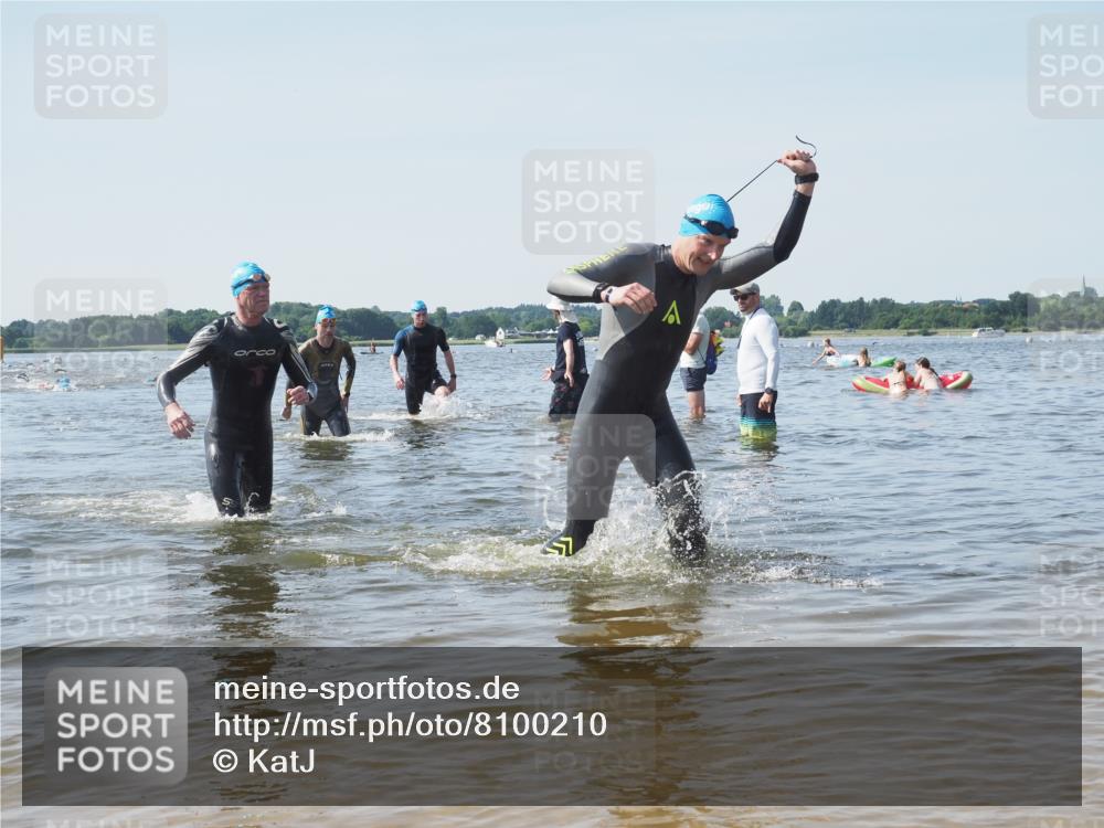 22.06.2025 - Viking Triathlon KatJ http://msf.ph/oto/8100210 22.06.2025 10:33:04 Schwimmen 91, 113, 287, 399 meine-sportfotos.de