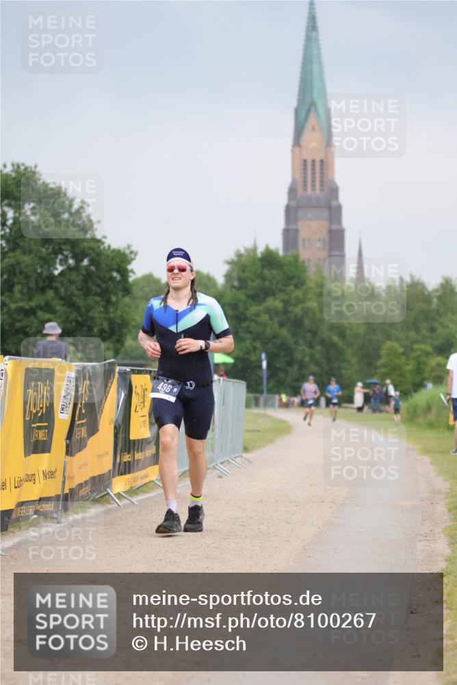 22.06.2025 - Viking Triathlon H.Heesch http://msf.ph/oto/8100267 22.06.2025 16:38:06 Laufen 496 meine-sportfotos.de