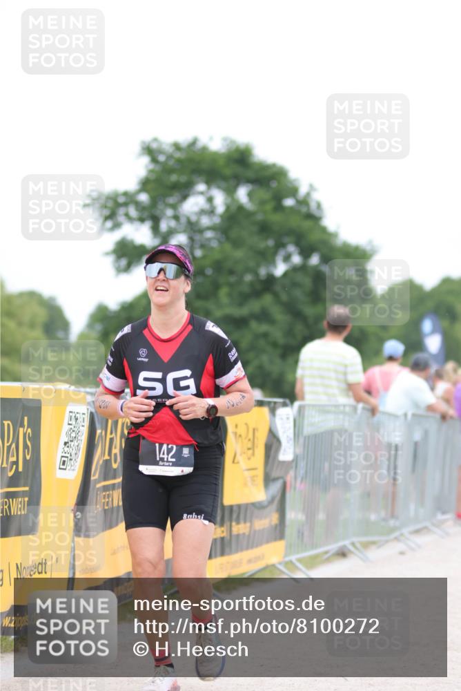 22.06.2025 - Viking Triathlon H.Heesch http://msf.ph/oto/8100272 22.06.2025 15:41:32 Laufen 93, 142 meine-sportfotos.de