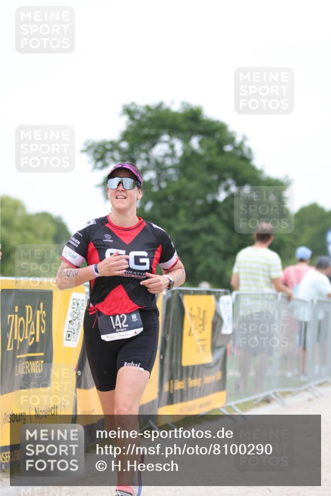 22.06.2025 - Viking Triathlon H.Heesch http://msf.ph/oto/8100290 22.06.2025 15:41:32 Laufen 93, 142 meine-sportfotos.de