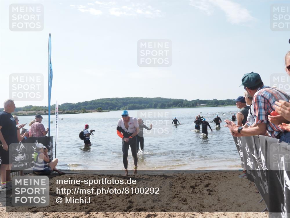 22.06.2025 - Viking Triathlon MichiJ http://msf.ph/oto/8100292 22.06.2025 10:44:38 Schwimmen 18, 205, 219, 440, 446 meine-sportfotos.de