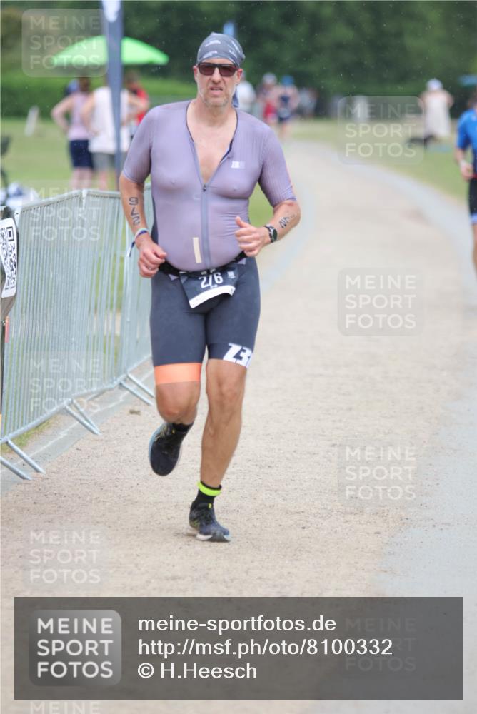 22.06.2025 - Viking Triathlon H.Heesch http://msf.ph/oto/8100332 22.06.2025 16:38:27 Laufen 276 meine-sportfotos.de