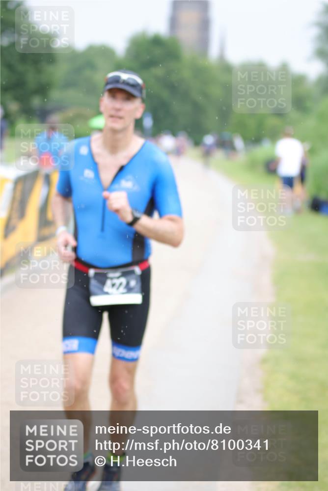 22.06.2025 - Viking Triathlon H.Heesch http://msf.ph/oto/8100341 22.06.2025 16:38:38 Laufen 422 meine-sportfotos.de