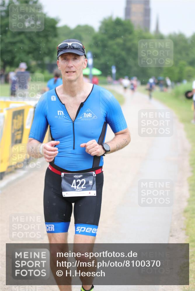 22.06.2025 - Viking Triathlon H.Heesch http://msf.ph/oto/8100370 22.06.2025 16:38:39 Laufen 422 meine-sportfotos.de