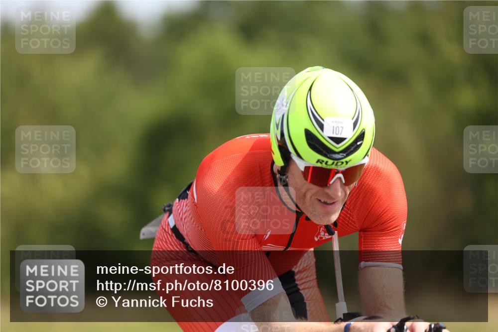 22.06.2025 - Viking Triathlon Yannick Fuchs http://msf.ph/oto/8100396 22.06.2025 11:24:47 Radfahren 107, 204, 603 meine-sportfotos.de