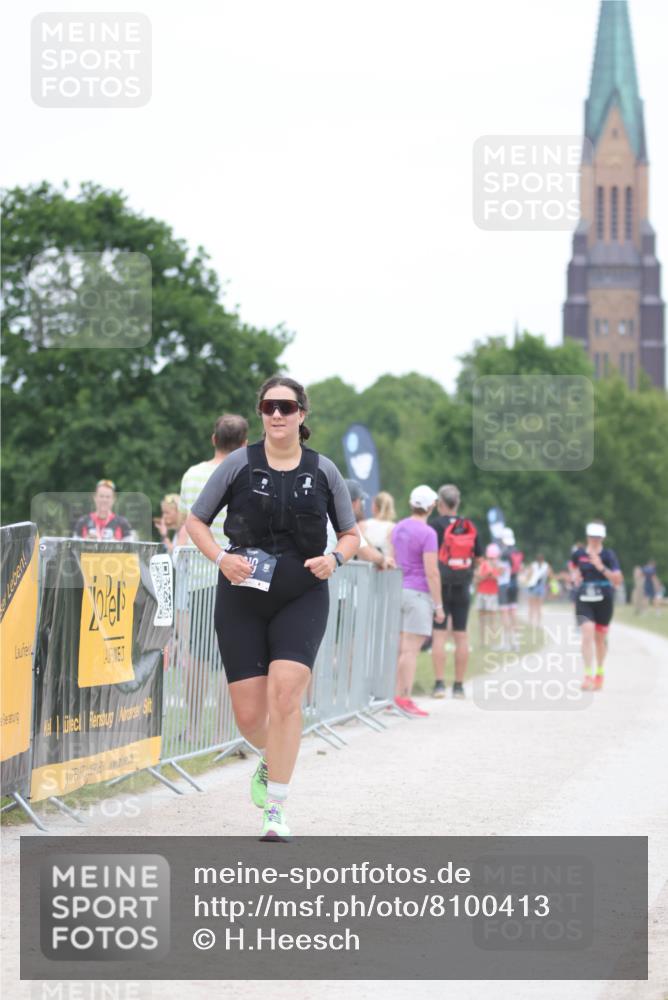 22.06.2025 - Viking Triathlon H.Heesch http://msf.ph/oto/8100413 22.06.2025 15:41:40 Laufen 319 meine-sportfotos.de