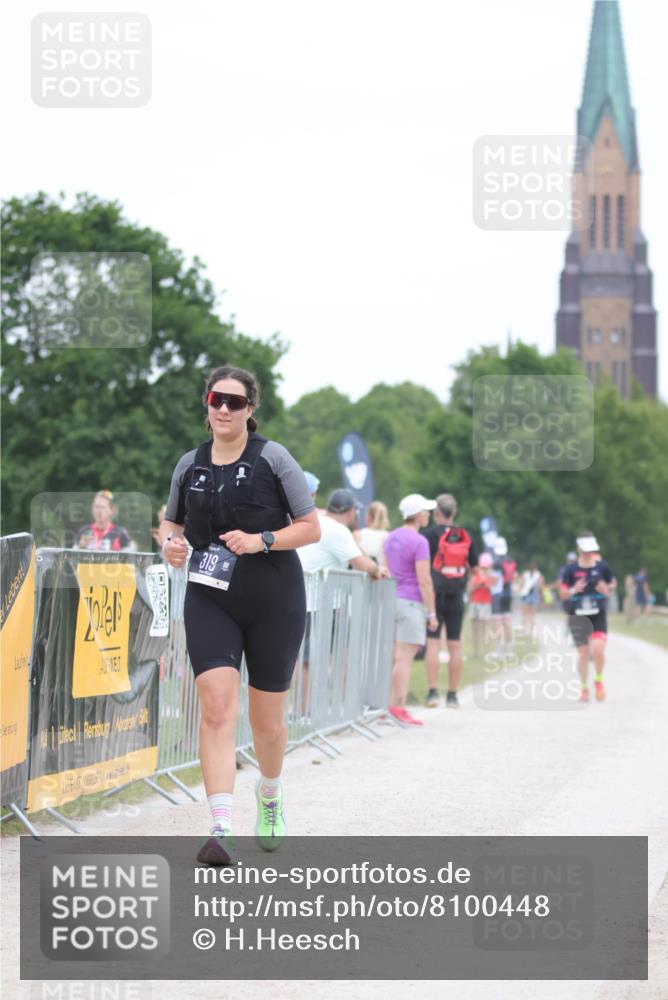 22.06.2025 - Viking Triathlon H.Heesch http://msf.ph/oto/8100448 22.06.2025 15:41:40 Laufen 319 meine-sportfotos.de