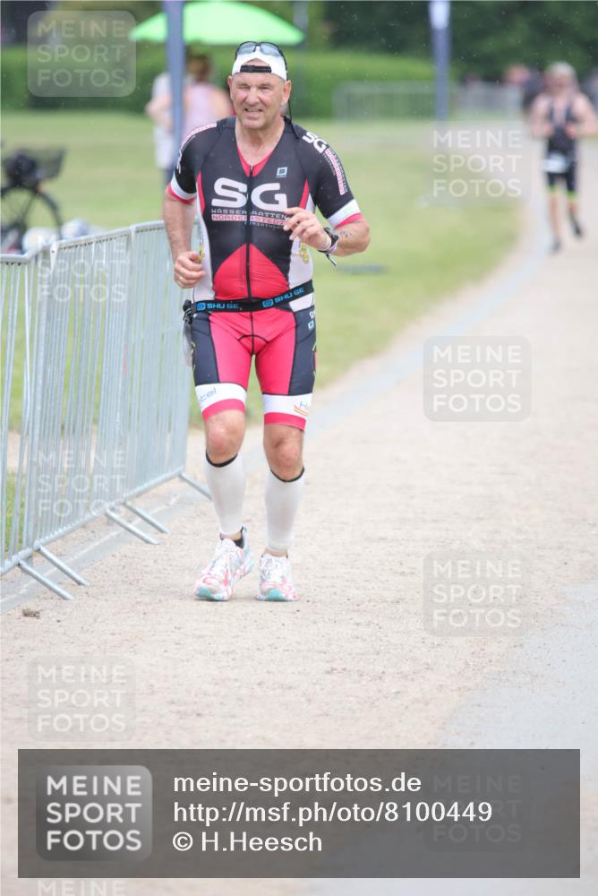 22.06.2025 - Viking Triathlon H.Heesch http://msf.ph/oto/8100449 22.06.2025 16:39:01 Laufen 140, 156 meine-sportfotos.de