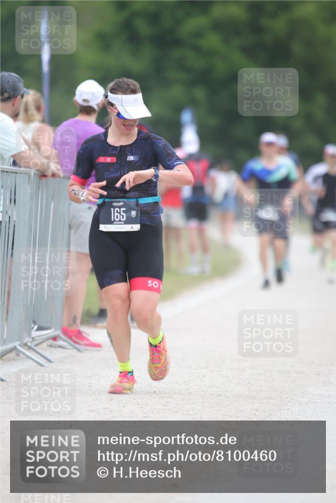 22.06.2025 - Viking Triathlon H.Heesch http://msf.ph/oto/8100460 22.06.2025 15:41:45 Laufen 165, 319 meine-sportfotos.de