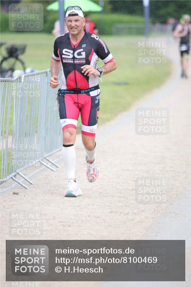 22.06.2025 - Viking Triathlon H.Heesch http://msf.ph/oto/8100469 22.06.2025 16:39:01 Laufen 140, 156 meine-sportfotos.de