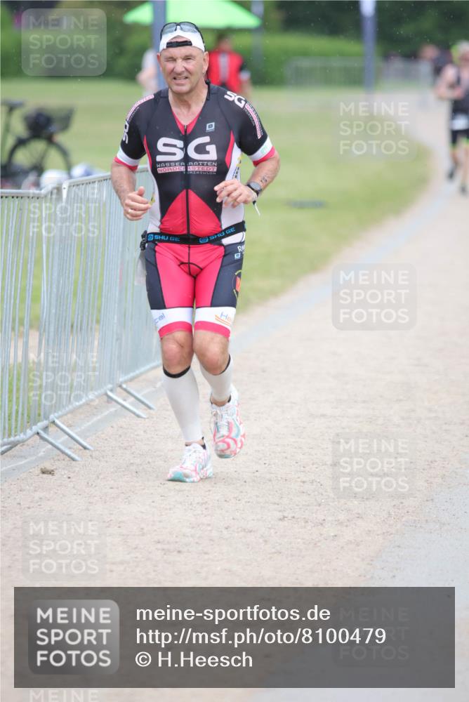 22.06.2025 - Viking Triathlon H.Heesch http://msf.ph/oto/8100479 22.06.2025 16:39:01 Laufen 140, 156 meine-sportfotos.de