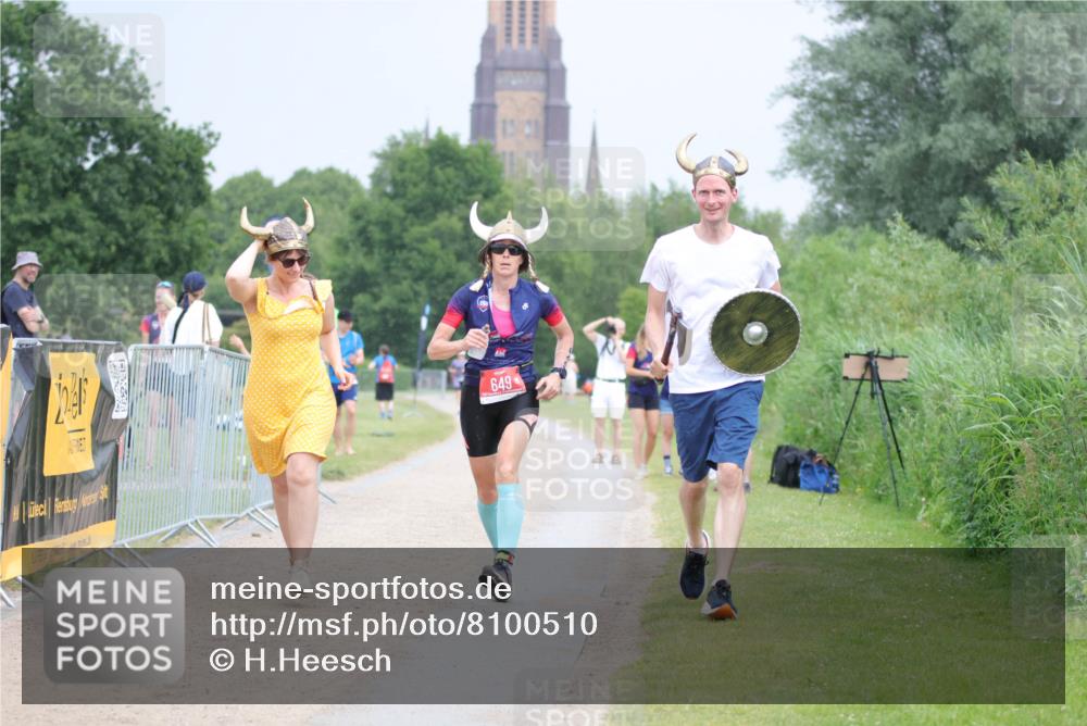 22.06.2025 - Viking Triathlon H.Heesch http://msf.ph/oto/8100510 22.06.2025 16:40:37 Laufen 649 meine-sportfotos.de