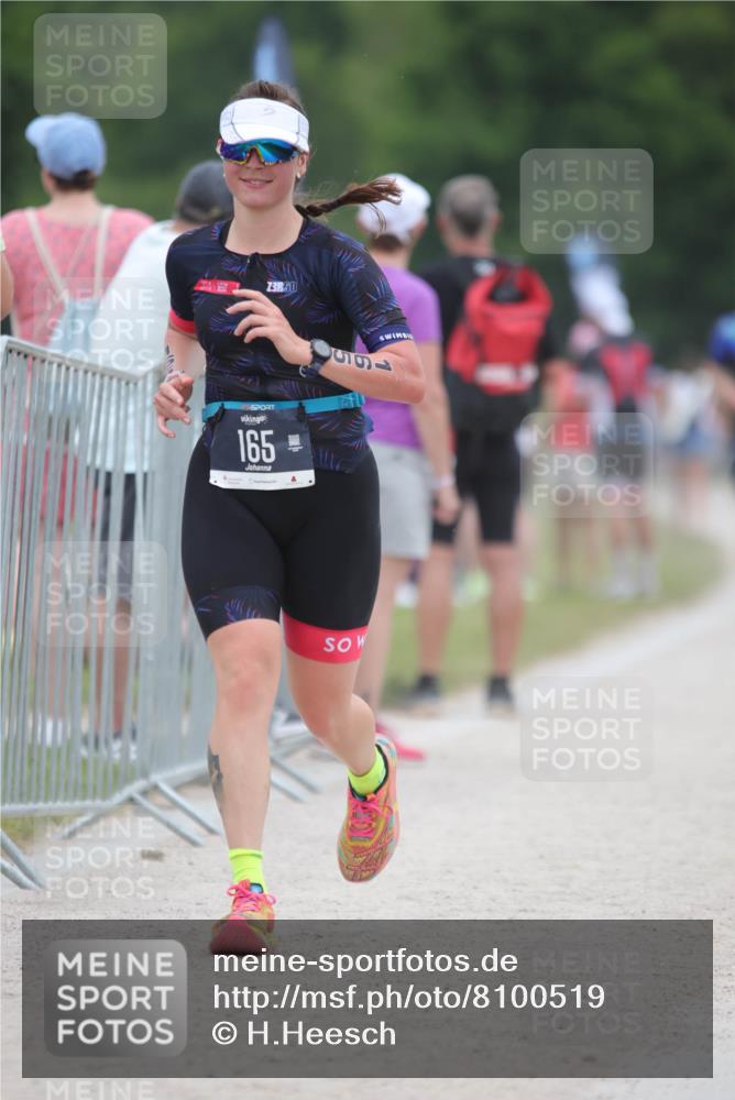 22.06.2025 - Viking Triathlon H.Heesch http://msf.ph/oto/8100519 22.06.2025 15:41:46 Laufen 165, 319 meine-sportfotos.de