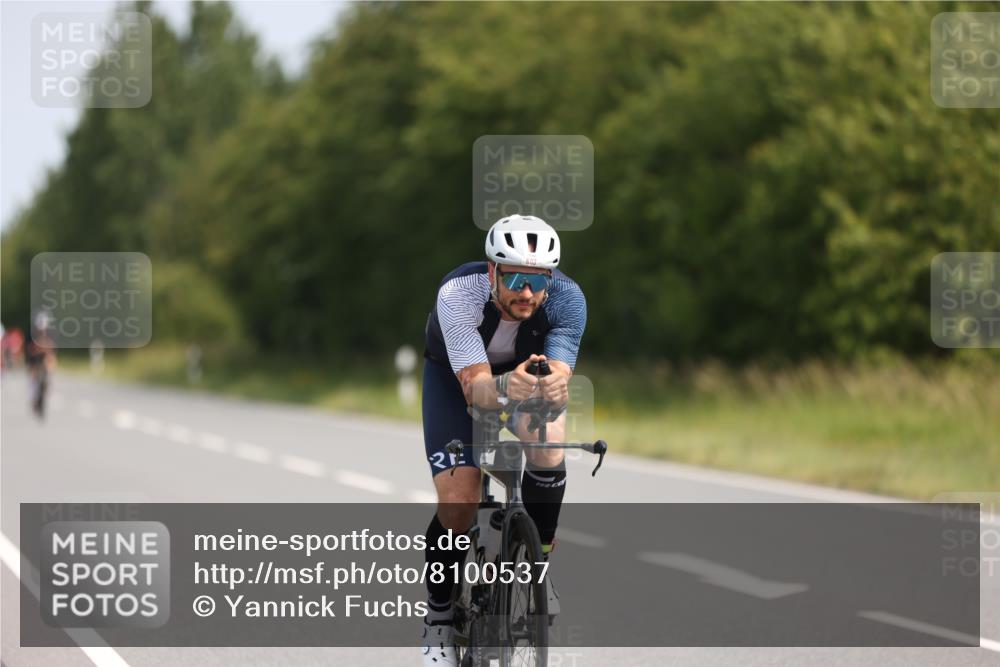 22.06.2025 - Viking Triathlon Yannick Fuchs http://msf.ph/oto/8100537 22.06.2025 11:24:55 Radfahren 85, 114, 204, 215, 306, 548, 603, 626 meine-sportfotos.de