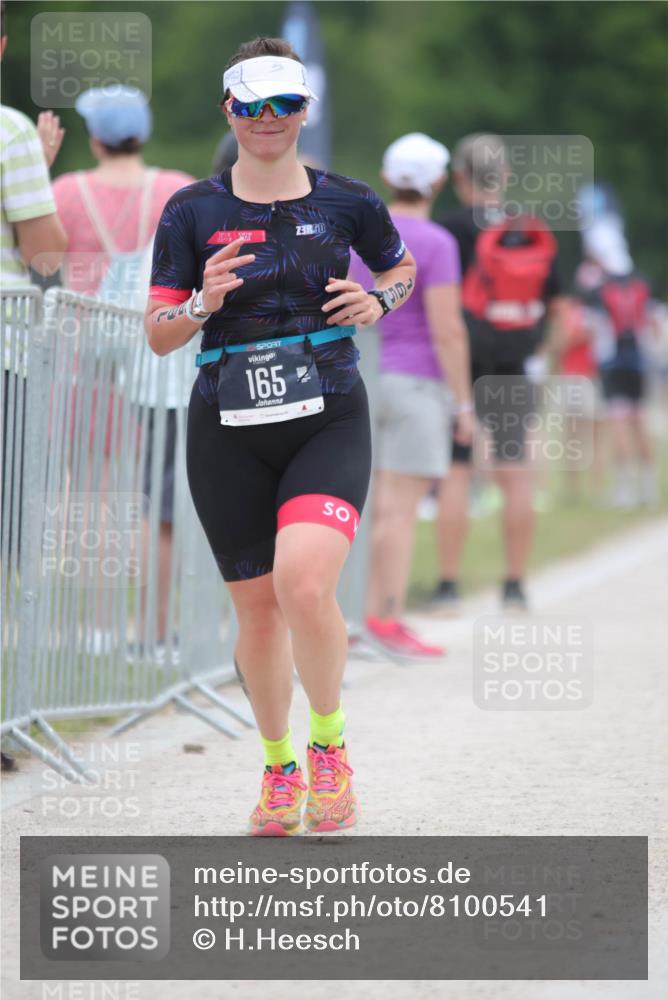 22.06.2025 - Viking Triathlon H.Heesch http://msf.ph/oto/8100541 22.06.2025 15:41:47 Laufen 165, 319 meine-sportfotos.de