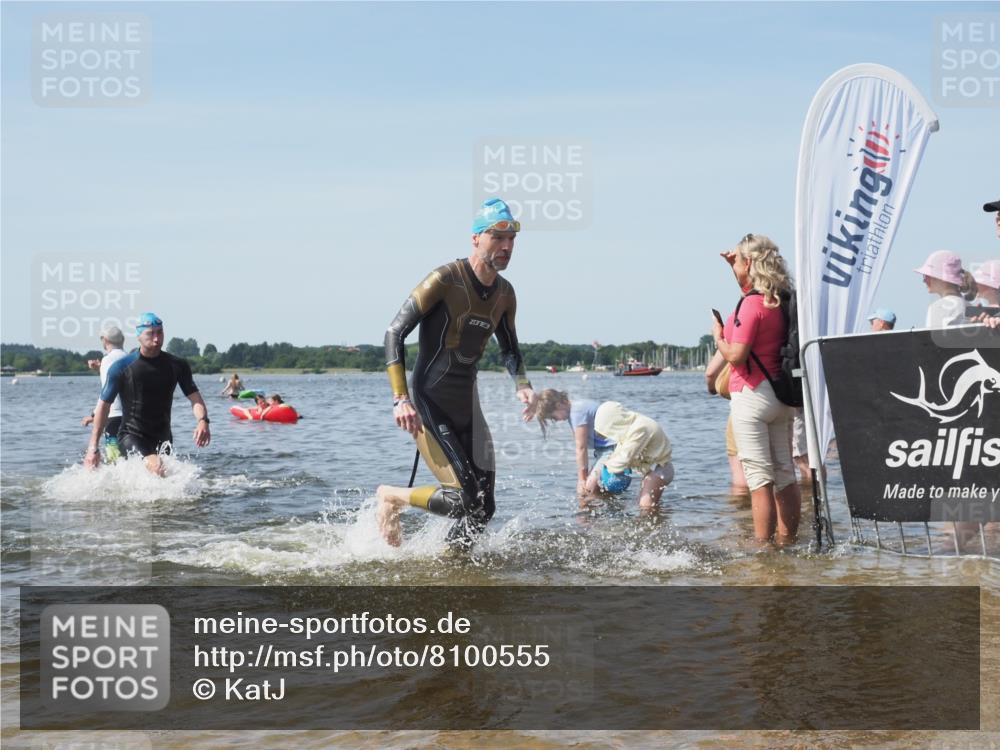 22.06.2025 - Viking Triathlon KatJ http://msf.ph/oto/8100555 22.06.2025 10:33:11 Schwimmen 28, 91, 387, 399, 608 meine-sportfotos.de