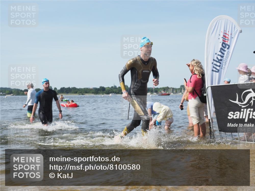 22.06.2025 - Viking Triathlon KatJ http://msf.ph/oto/8100580 22.06.2025 10:33:11 Schwimmen 28, 91, 387, 399, 608 meine-sportfotos.de